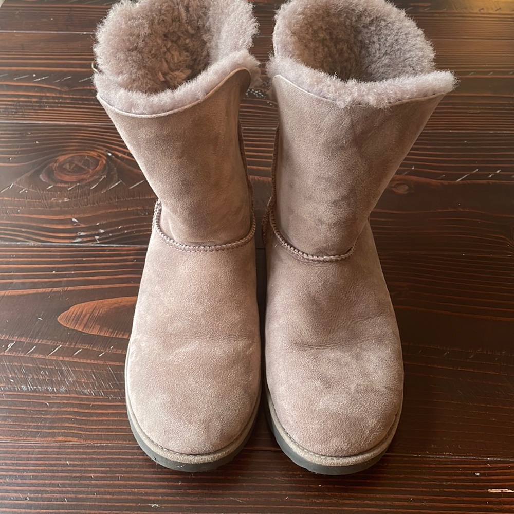 Ugg Boots size 11 womens